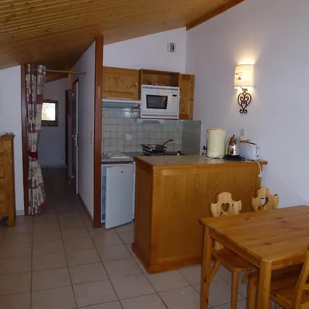 Résidence Les Balcons Des Curtious - Appartemetn 4 Pers. Sous Les Toits Mae-2253 Bessans